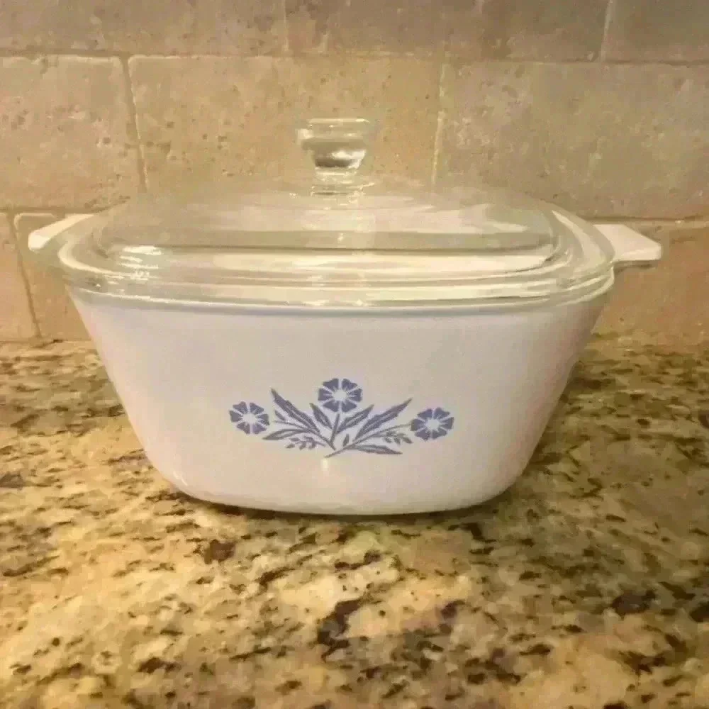 Vintage Corning Ware 56 oz-7 cup-Blue Cornflower Casserole Dish-P-1 3/4B-#437